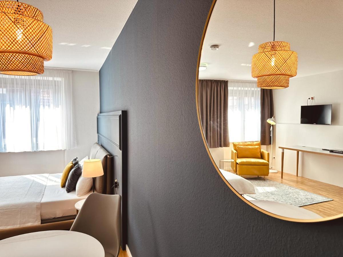 Stadthaus Neckarsulm Serviced Apartments - Stadthaus Schrade الغرفة الصورة